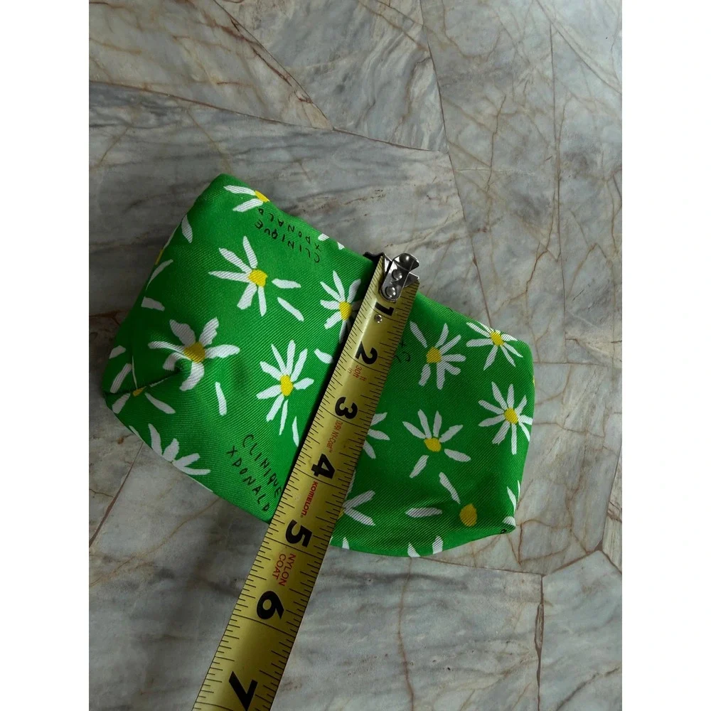 Clinique x Donald Robertson Green Daisy Floral Makeup Cosmetic Bag Pink Zipper
